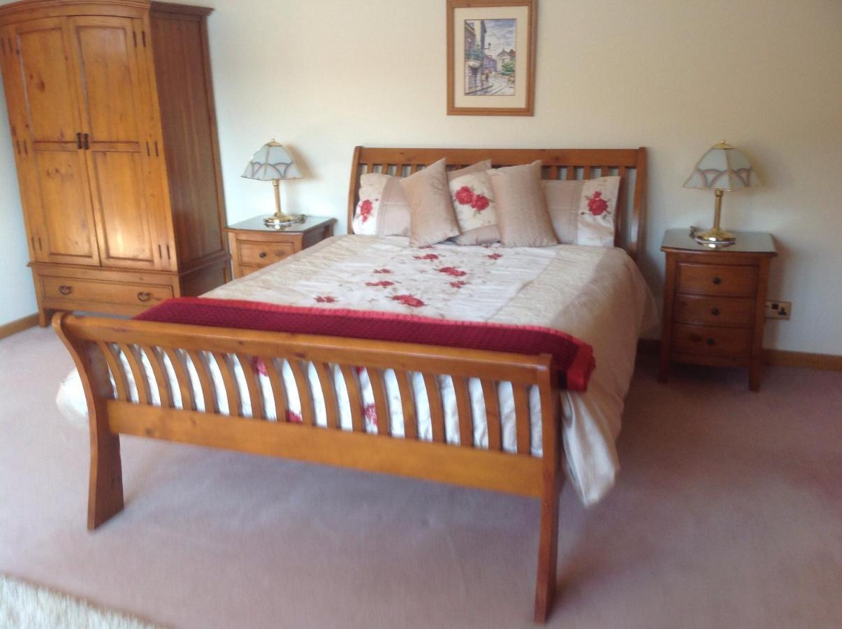 Ronaldsvoe Bed And Breakfast フォート・ウィリアム エクステリア 写真