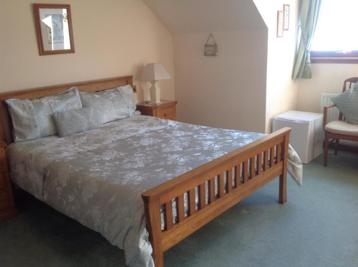Ronaldsvoe Bed And Breakfast フォート・ウィリアム エクステリア 写真